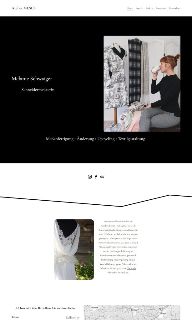 Screenshot der Website „Atelier MESCH", Schneidermeisterin Melanie Schwaiger, Kollbach 77 am Hufnagelhof. Leistungen: Maßanfertigung, Änderung, Upcycling, Textilgestaltung. Foto zeigt Inhaberin mit Jacken-Exponaten.